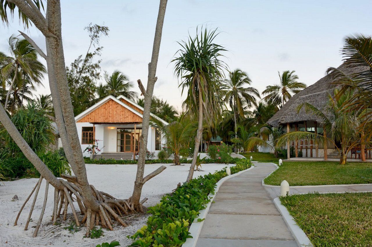Kisiwa On The Beach Paje Exterior photo